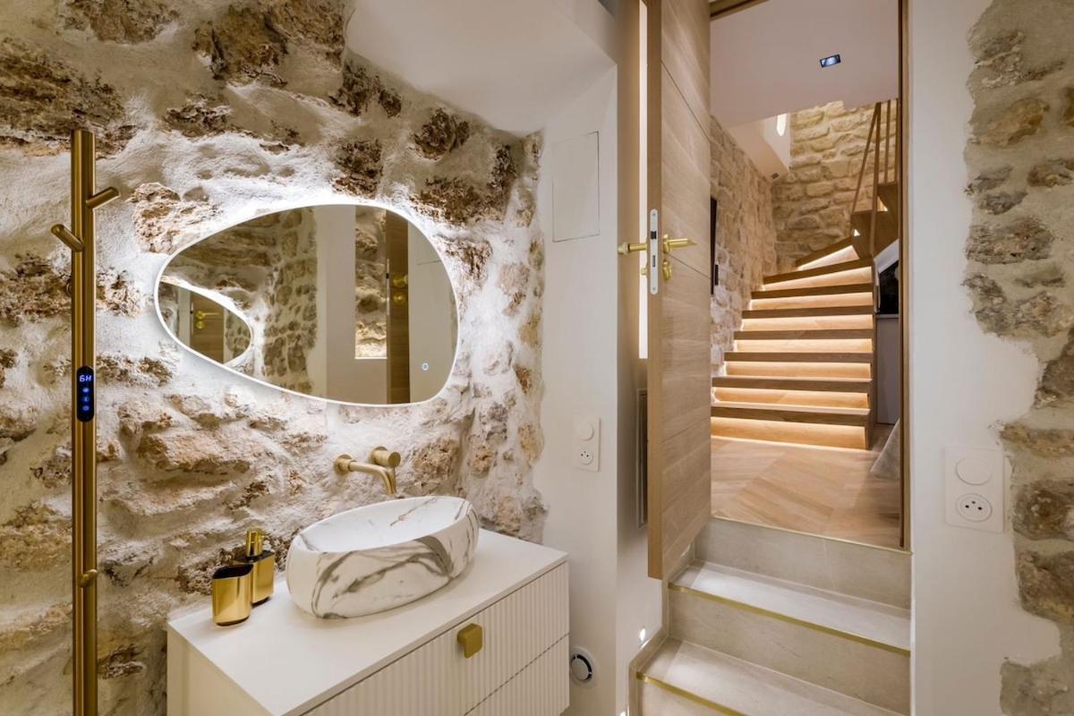 B1 Beautiful, Luxury Near Eiffel Tower Sleeps Ac * Parijs