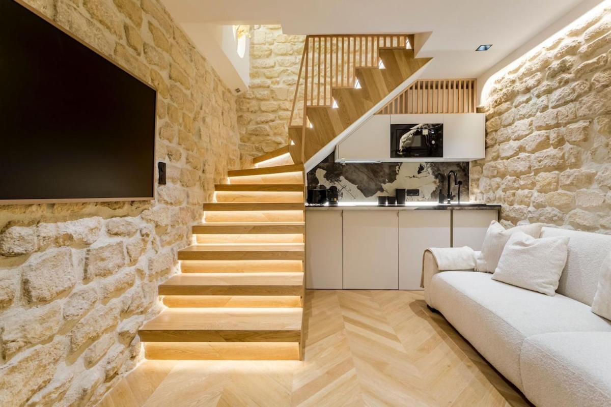 B1 Beautiful, Luxury Near Eiffel Tower Sleeps Ac Appartement Parijs