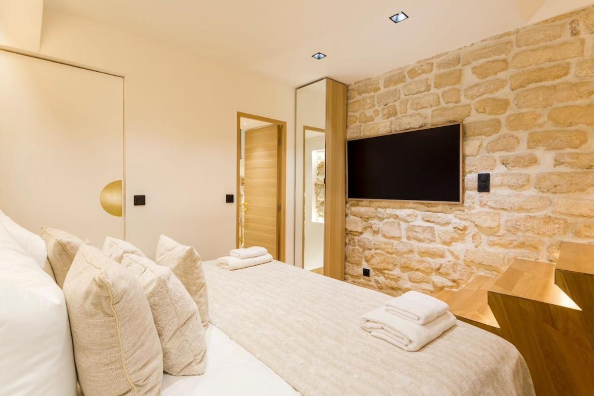 B1 Beautiful, Luxury Near Eiffel Tower Sleeps Ac Parijs